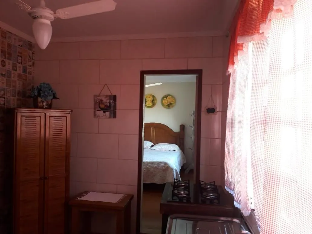 Apto. Casal Com Uma Crianca Florianópolis